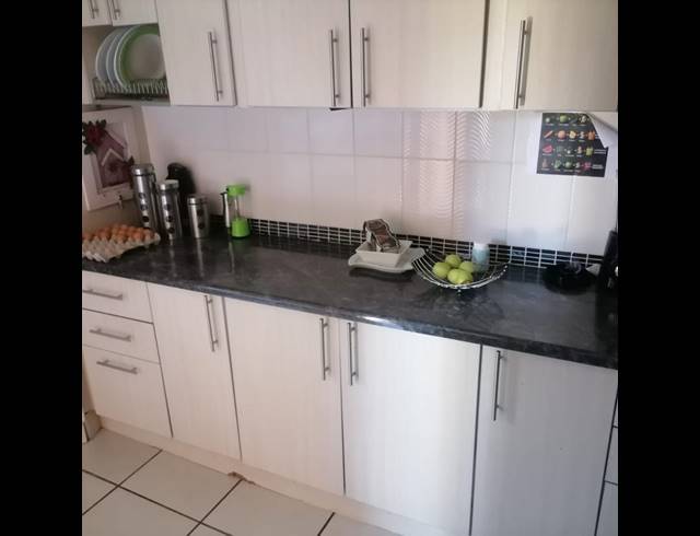 4 BEDROOM HOUSE FOR SALE IN SOSHANGUVE L